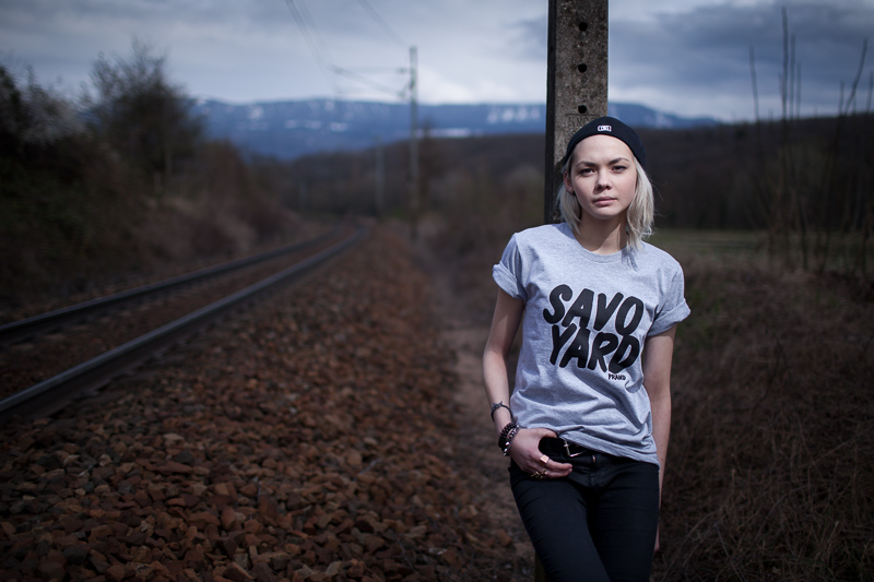 Sophie Tith, gagnante de la nouvelle star pose pour la marque Streetwear PRAND